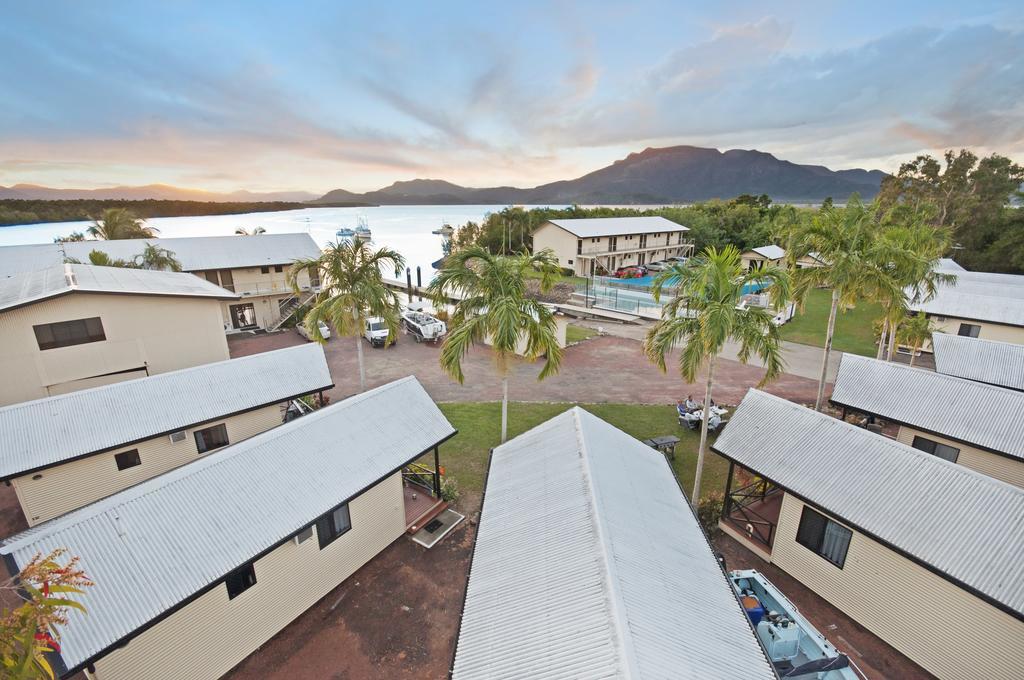 Hinchinbrook Marine Cove Resort Lucinda Extérieur photo
