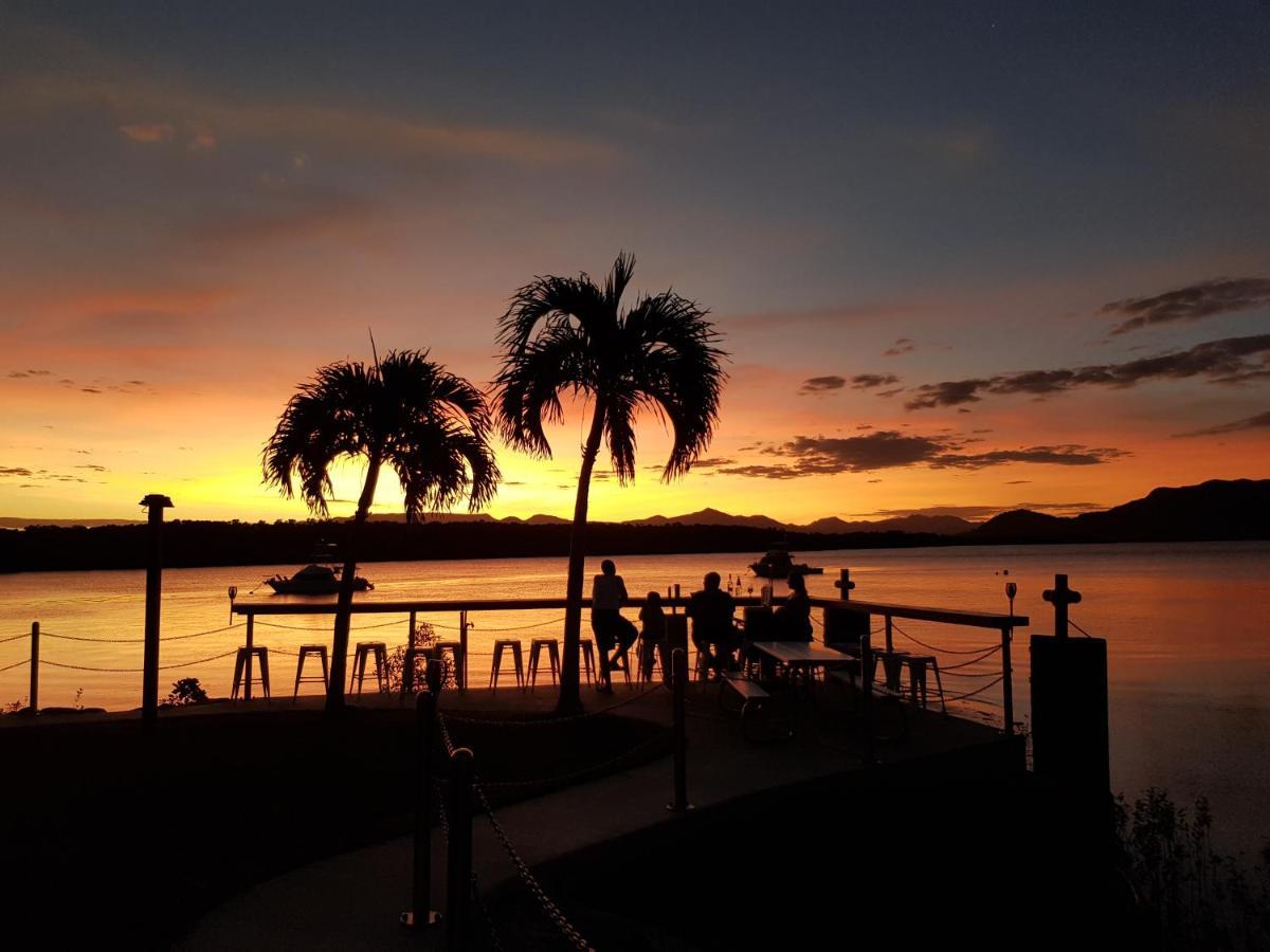 Hinchinbrook Marine Cove Resort Lucinda Extérieur photo