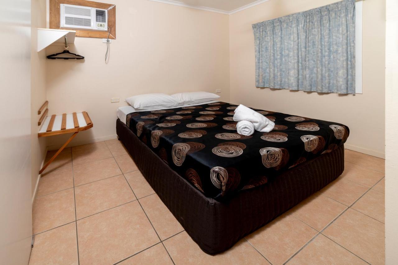 Hinchinbrook Marine Cove Resort Lucinda Extérieur photo