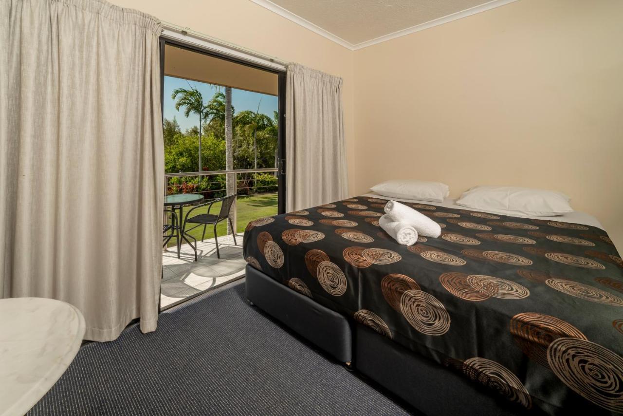 Hinchinbrook Marine Cove Resort Lucinda Extérieur photo